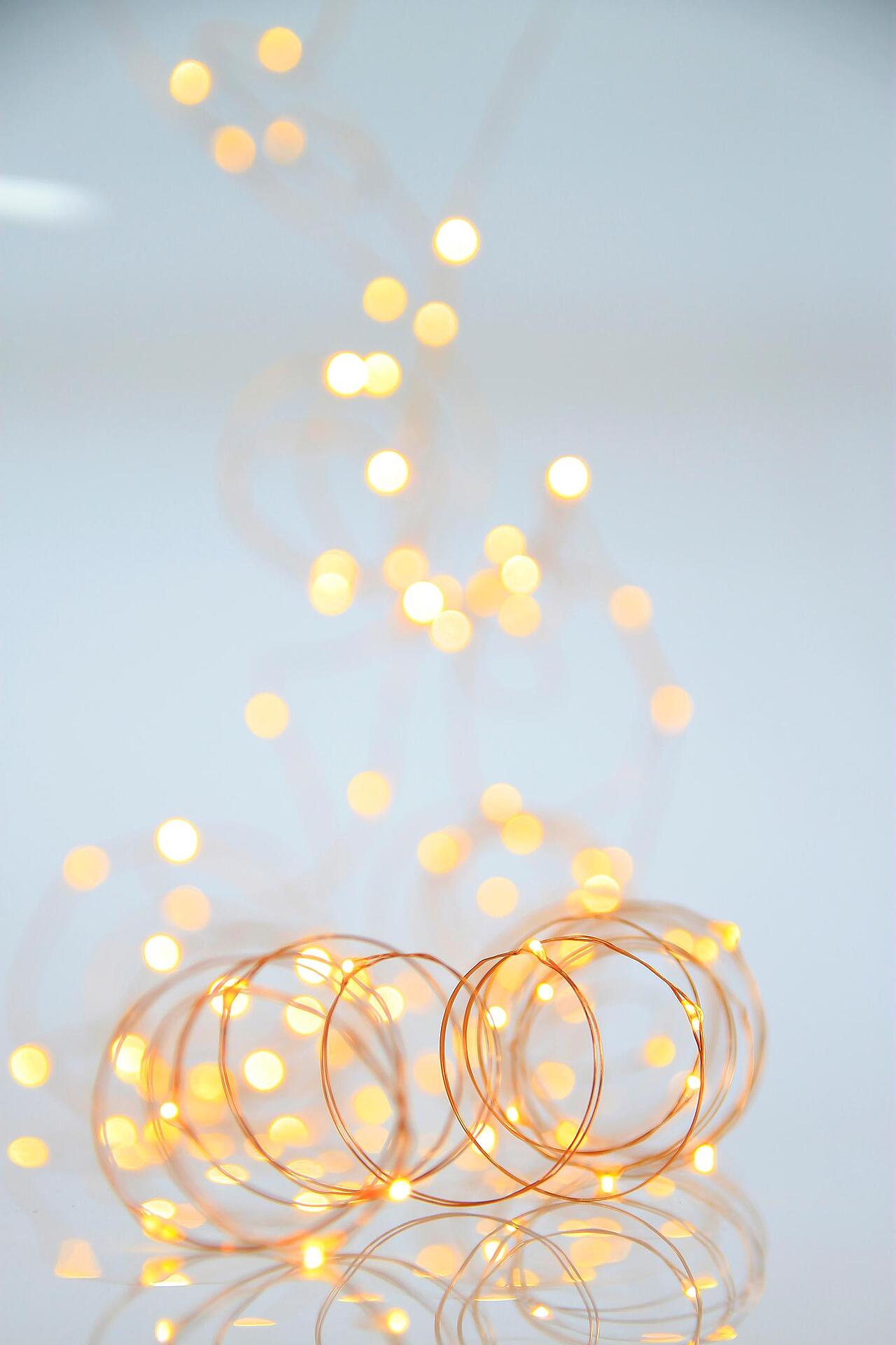 ЛАМПИЧКИ 100MINI LED,4.5V,МЕДЕН КАБЕЛ,ДНЕВНА СВЕТЛИНА