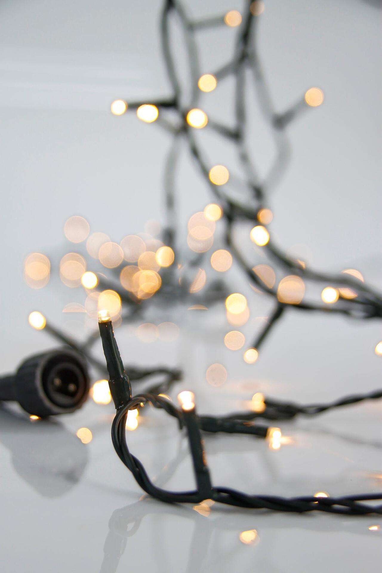 ЛАМПИЧКИ,700 LED,31V АДАПТОР,КОНЕКТОР, ЗЕЛЕН КАБЕЛ, WW