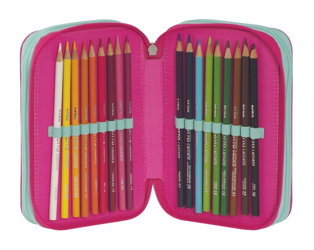 Ученически несесер WWF Giraffe с 3 ципа и съдържание