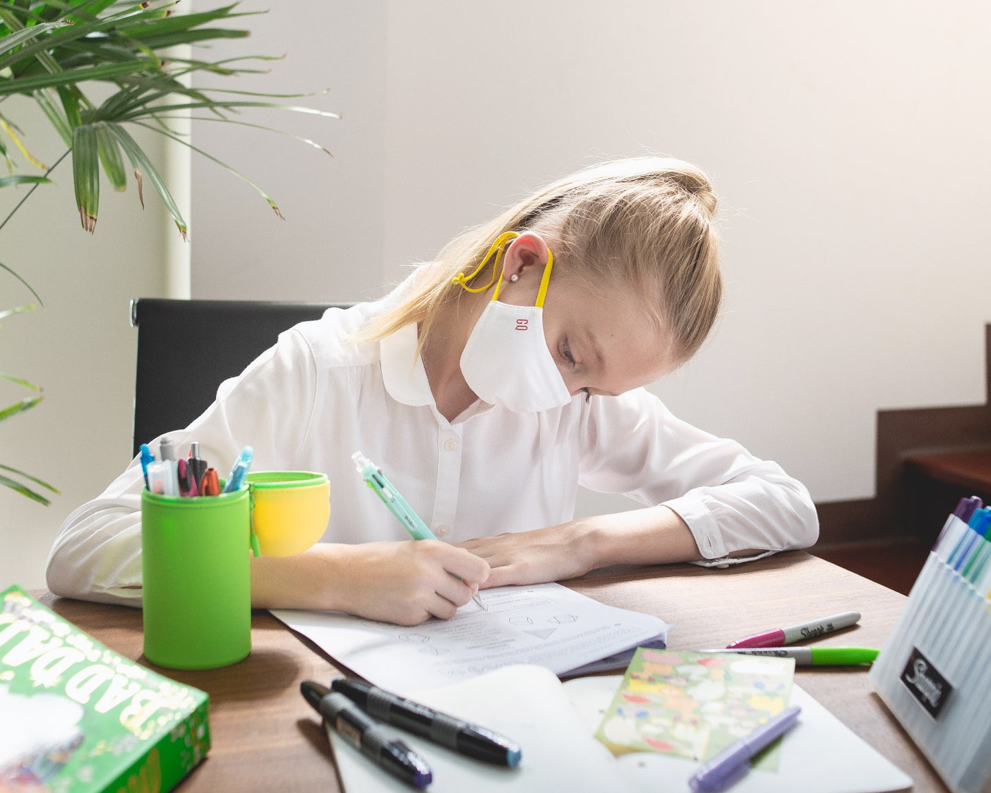 Детска маска - GQWhite (Yel/Gre), 4 - 9 години