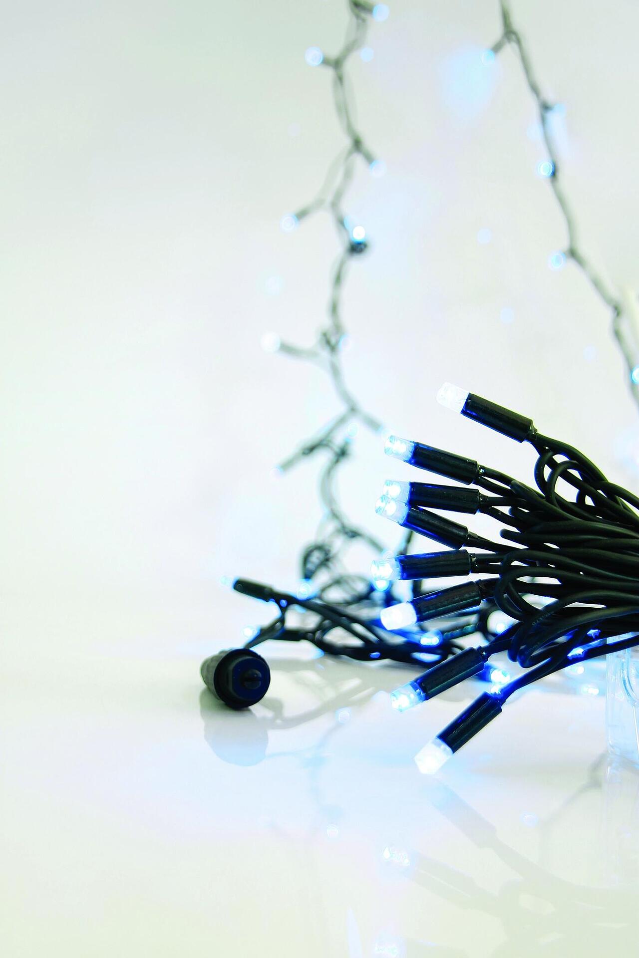 ЛАМПИЧКИ 100 LED 5ММ, 230V,ЗЕЛ.КАБЕЛ,90 СИН+ 10 БЯЛА СВЕТЛИНА