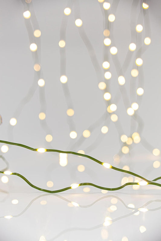 ЛАМПИЧКИ 700MINI LED,8 ФУНКАЦИИ С ТРАНСФОРМ.,ЗЕЛЕН КАБЕЛ,ДН.СВЕТЛИНА