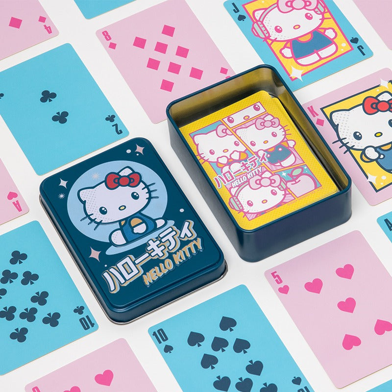 Карти за игра Hello Kitty в метална кутия
