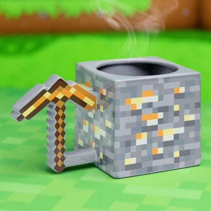 Керамична чаша Minecraft Pickaxe Gold 550 ml