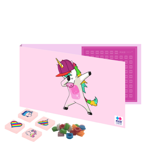 Картичка със силиконов панел Pixie Crew